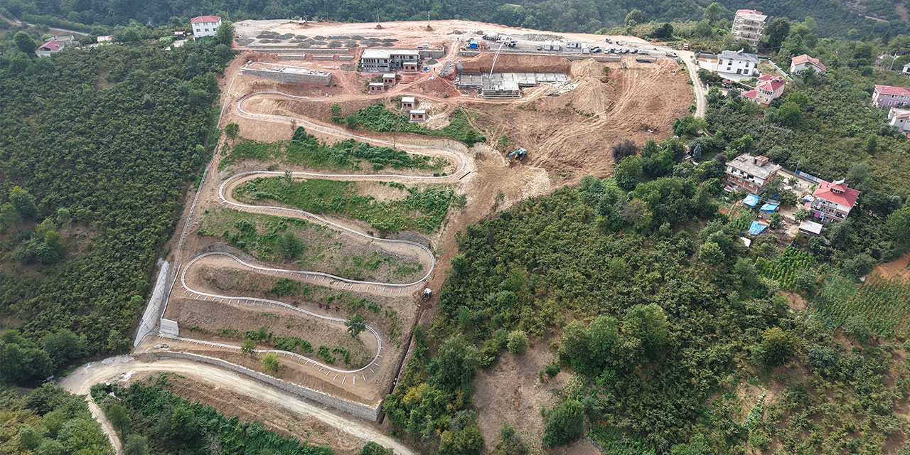 Karadeniz'in en uzun dağ kızağı Trabzon'a yapılıyor