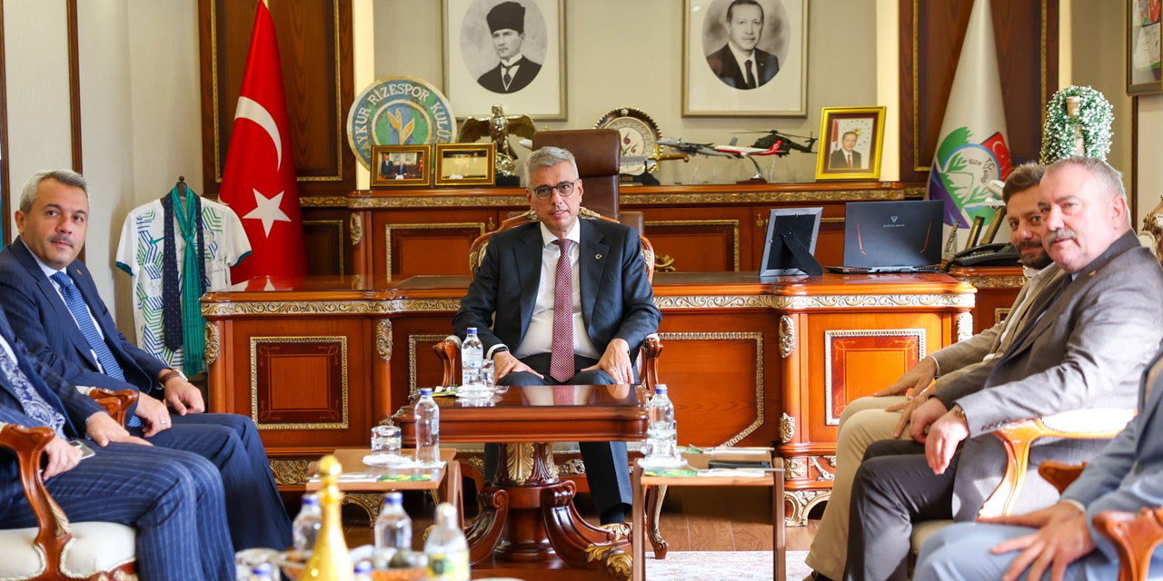 Sağlık Bakanı Memişoğlu Rize’de