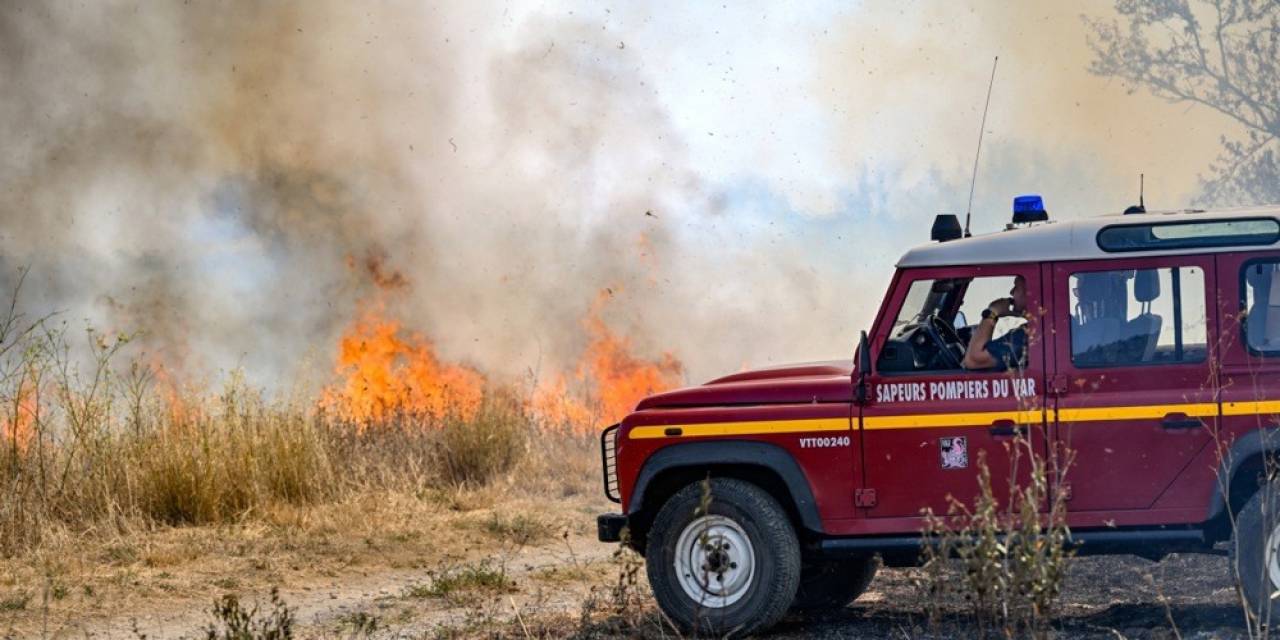 Fransa’da 1949’dan Bu Yana Çıkan En Büyük Orman Yangını Kontrol Altına Alındı