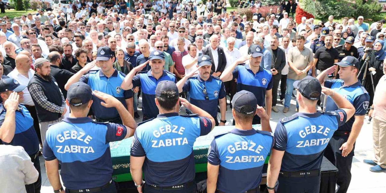 Gebze Belediye Başkan Yardımcısı Dursun Ali Arslan Son Yolculuğuna Uğurlandı