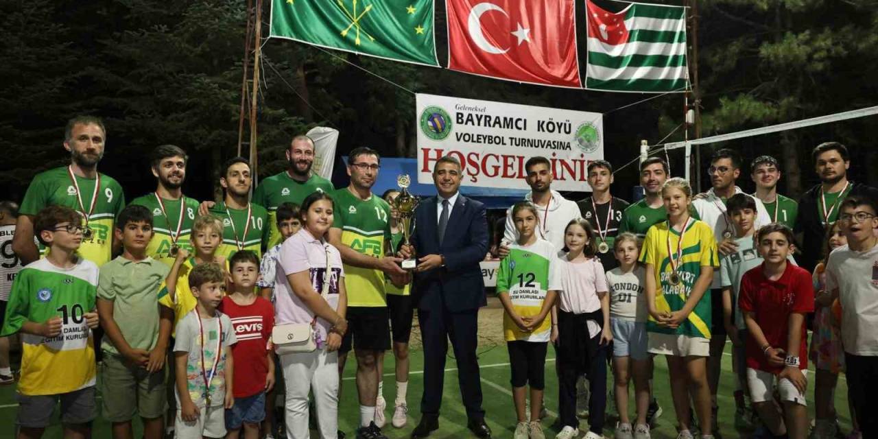Bayramcı Köyü Voleybol Turnuvası Sona Erdi