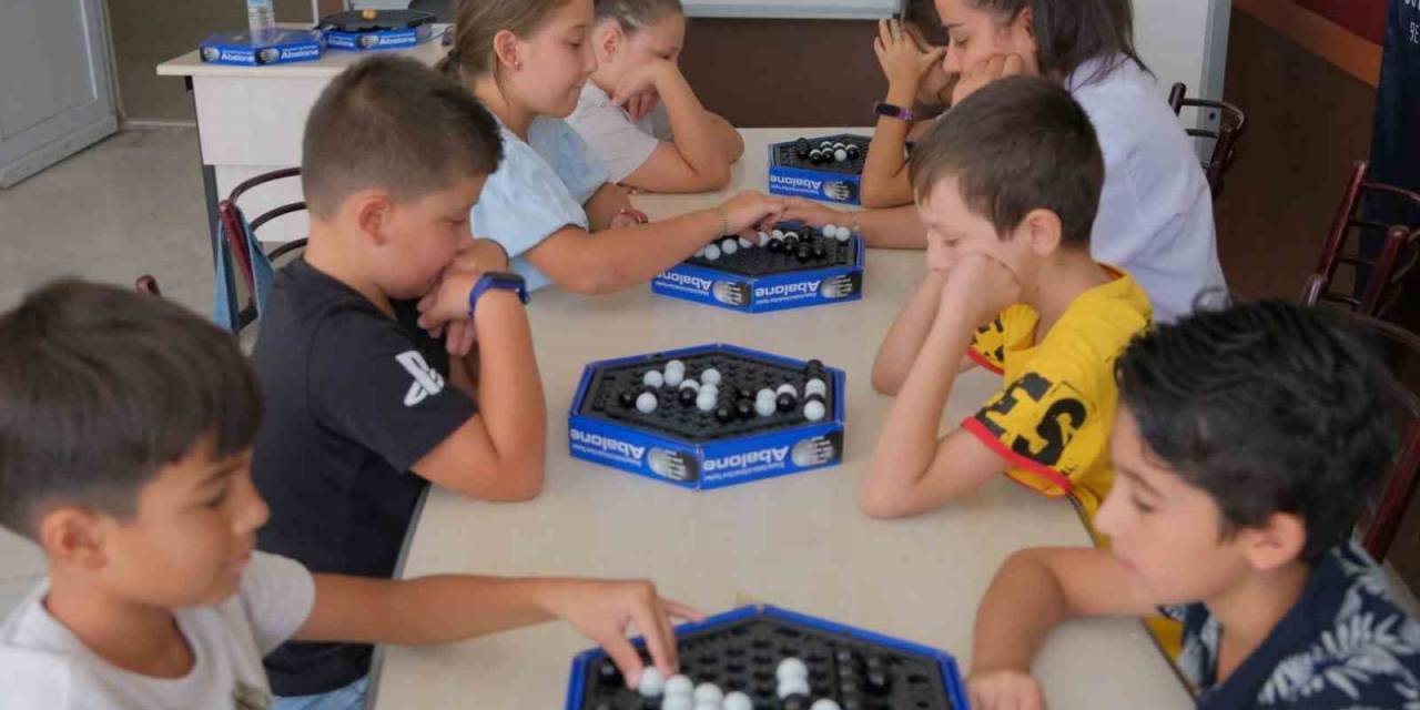 Aydınlı Çocuklar Büyükşehir’in Akıl Oyunları Eğitiminde Bir Araya Geliyor