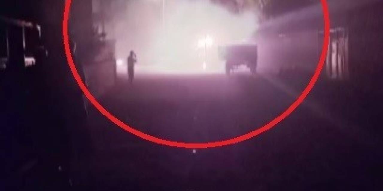 Elektrik Tellerindeki Patlamalar Geceyi Gündüze Çevirdi