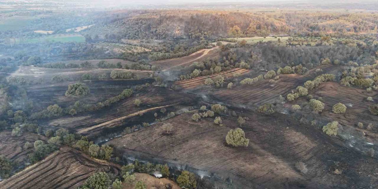 Boşaltıldıktan Sonra Alevlere Teslim Olan Köy Böyle Görüntülendi