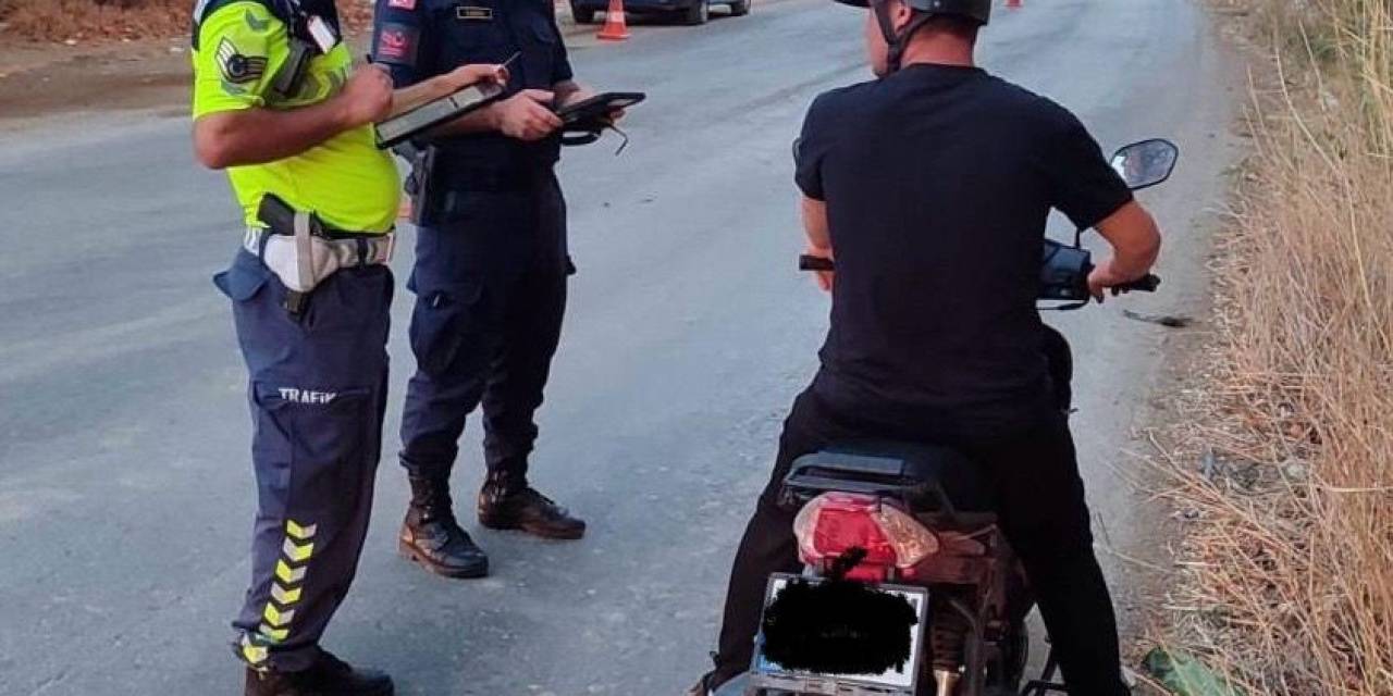 Emniyet Ve Jandarmadan Motosikletlilere Sıkı Denetim