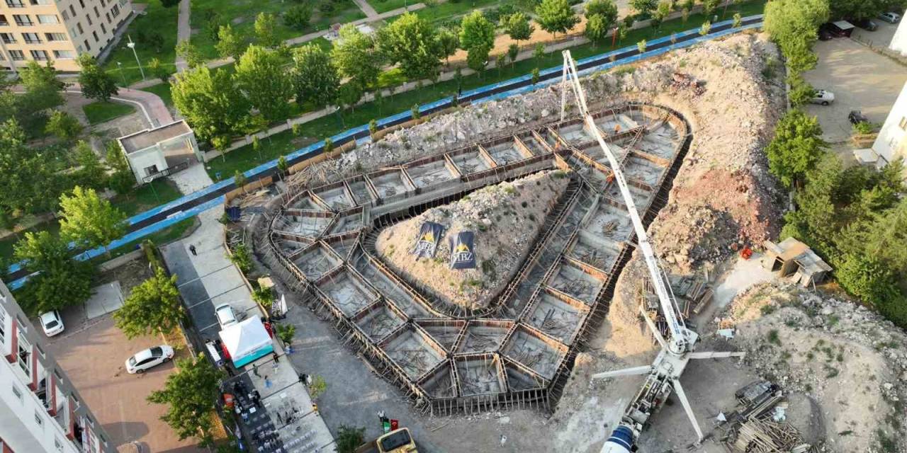 Talas’ta Alzheimer Gündüz Bakımevi’nin Temeli Atıldı