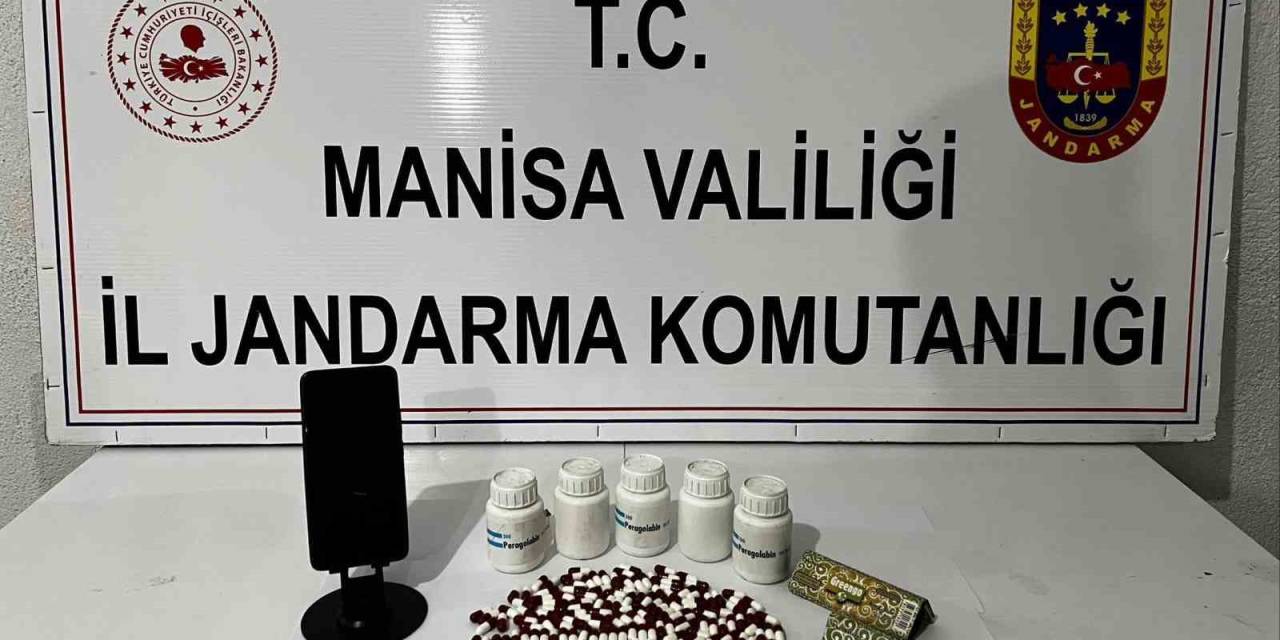 Kula’da Durdurulan Araçtan Sentetik Uyuşturucu Çıktı