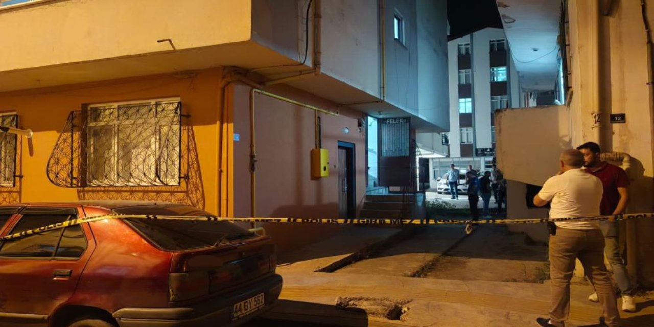 Eşini vurup, aynı tabancayla kendi kafasına ateş etti