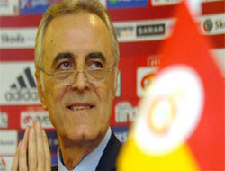 Özhan Canaydın Vefat Etti