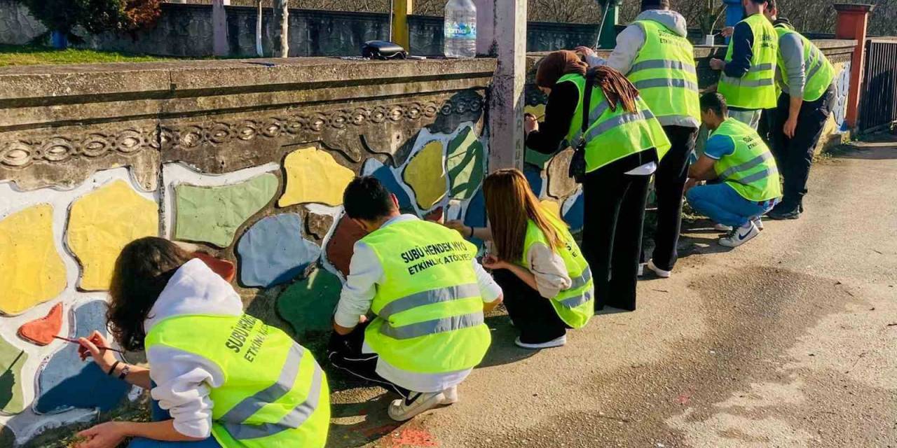 Sosyal Gelişimin Adresi Öğrenci Toplulukları