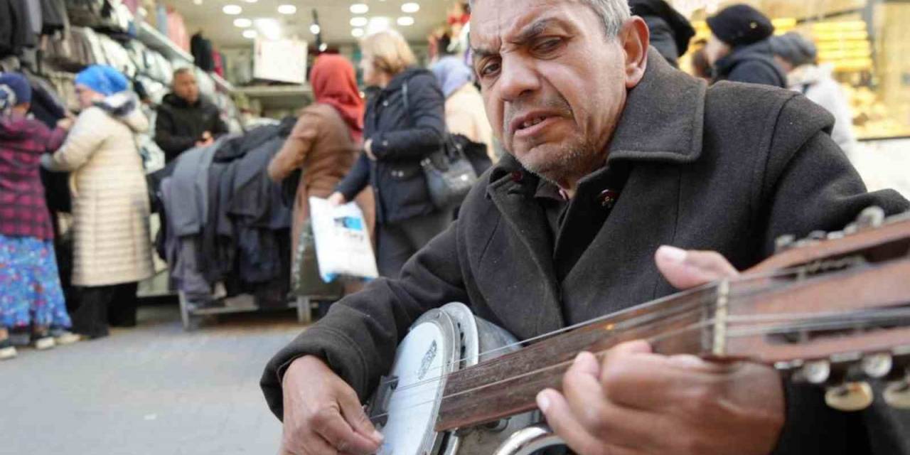 Samsun Sokakları ’cümbüş’süz Kaldı