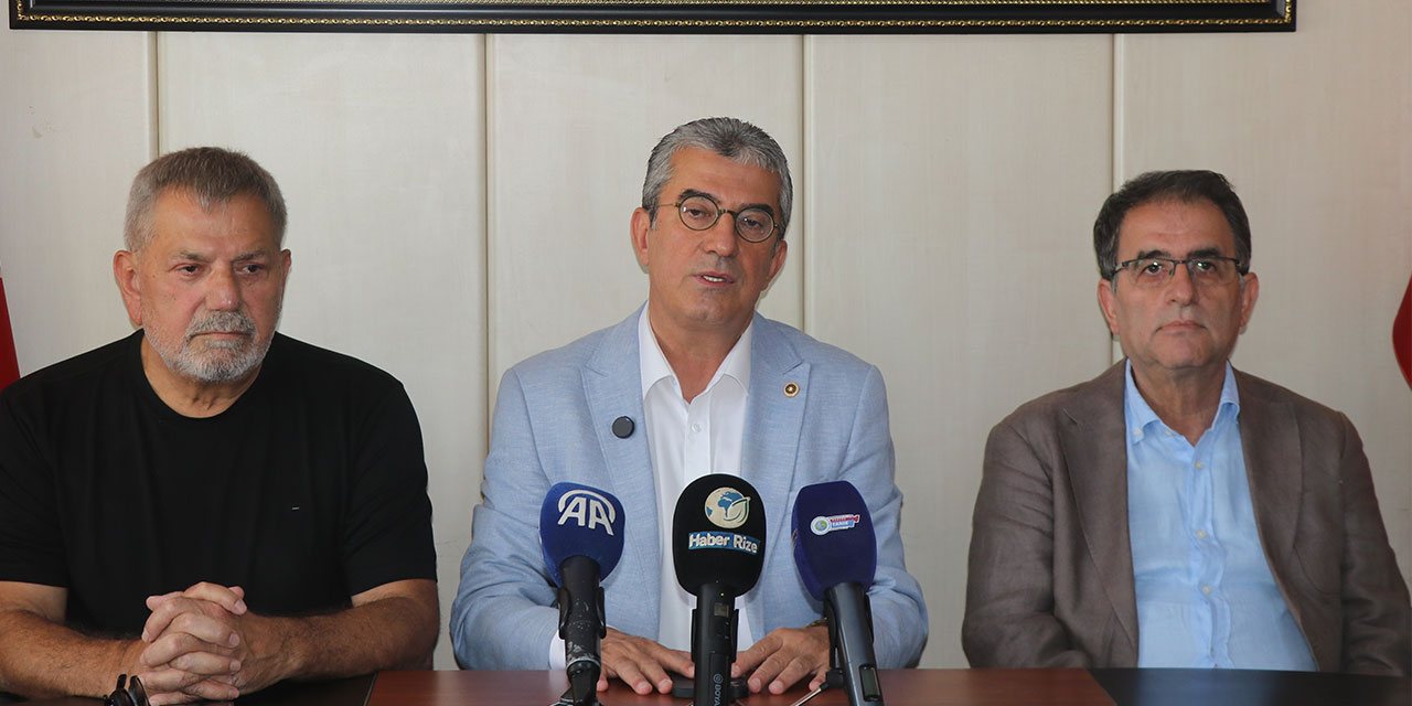 Günaydın, Rize'de konuştu: "Hiç kimse memleketten umudunu kesmesin. Önümüzdeki günler çok güzel olacak"