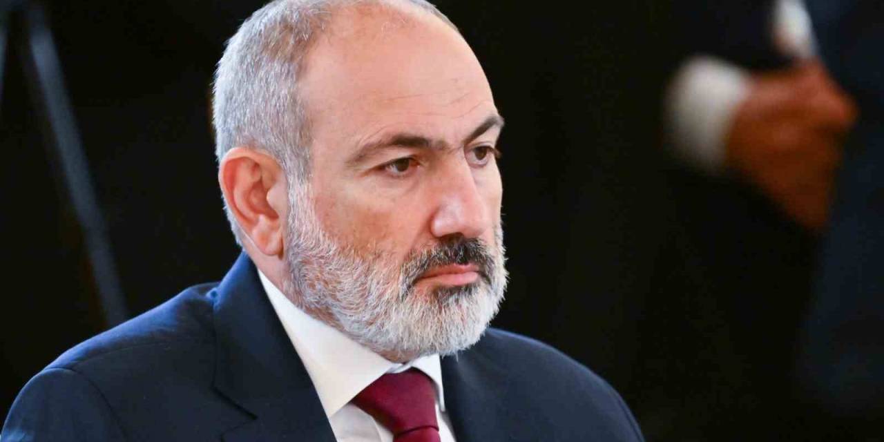 Paşinyan: "Azerbaycan İle İmzalanacak Barış Anlaşmasının Ermenistan Anayasası İle Çeliştiğinde Değişiklikler Yapmaya Hazırım"