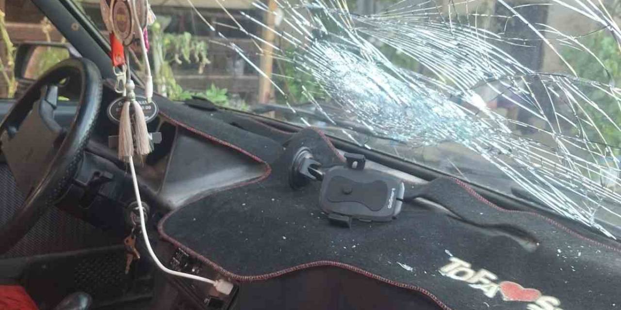 Bıçak Ve Silahlı Saldırıya Uğrayan İki Arkadaş Ağır Yaralandı