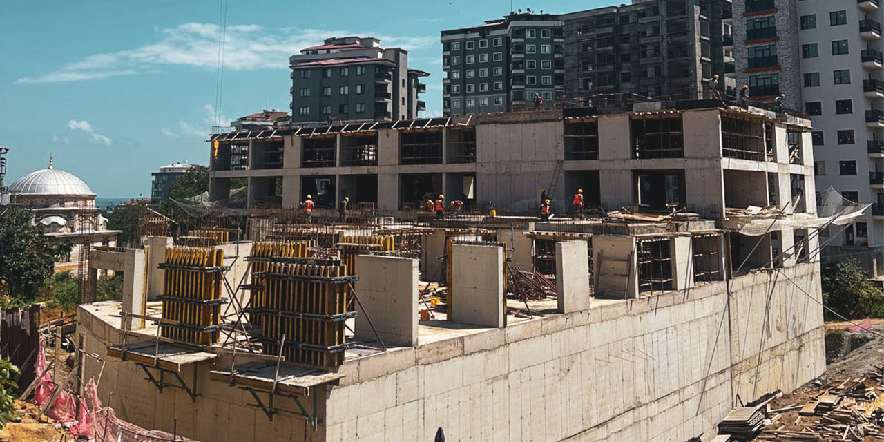 Rize’de 600 Kişilik Öğrenci Yurdu İnşaatı Hızla Devam Ediyor