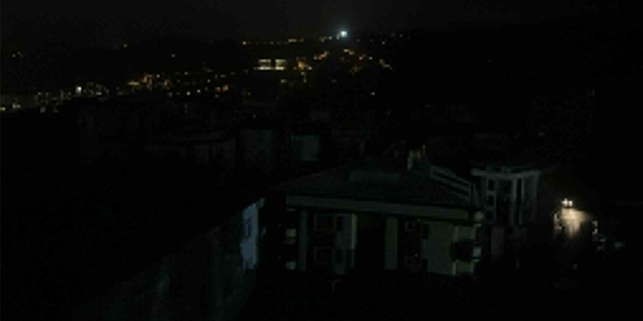 Rize'de Elektrik Kesintisi Gece Yarısına Uzadı