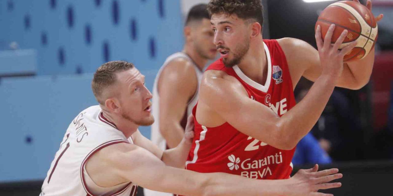 A Milli Erkek Basketbol Takımı, Avrupa Şampiyonası’na Galibiyetle Başladı