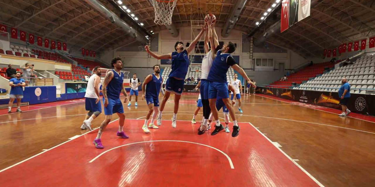 Kocaeli Bşb Kağıtspor, Yeni Sezona Yüksek Tempoda Hazırlanıyor