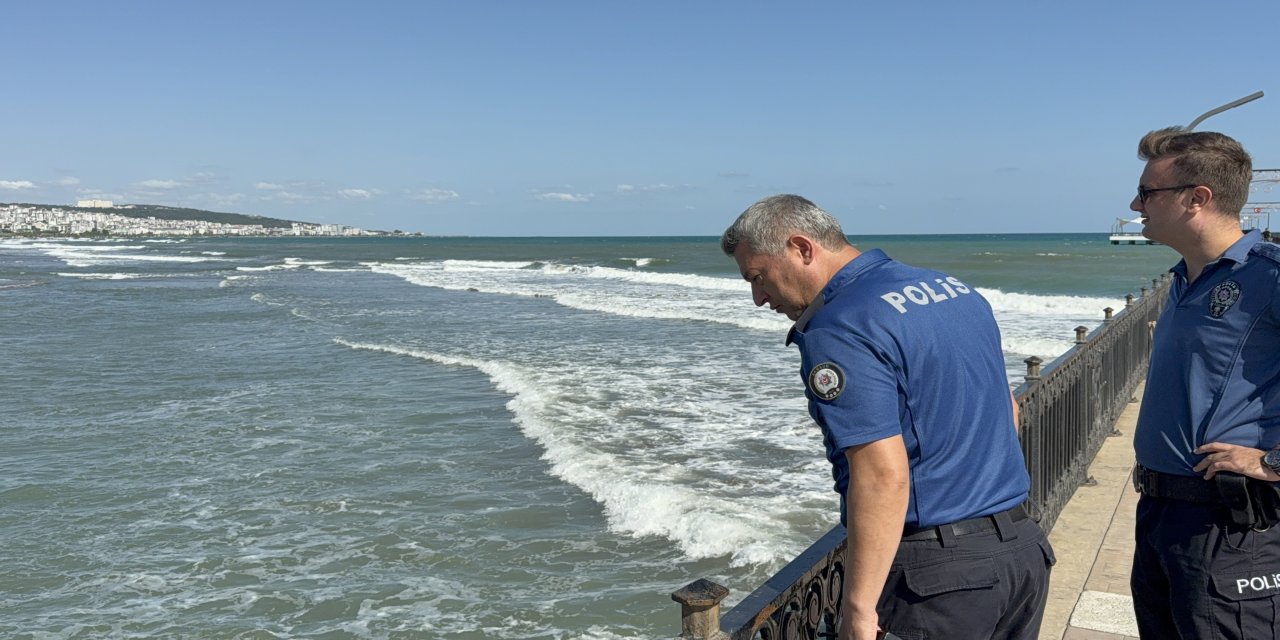 Samsun'da denize giren 2 genç boğuldu