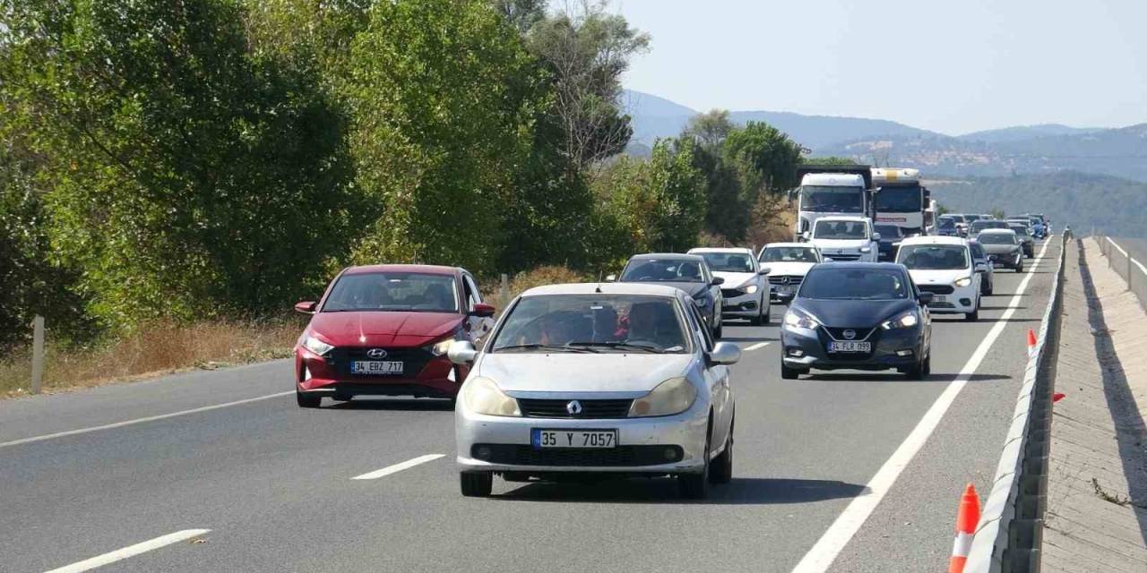 Balıkesir’de Yaz Tatili Bitti, Trafik Yoğunluğu Başladı