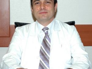 Göz Hastalıkları Uzmanı Yrd. Doç. Dr. Evişen: