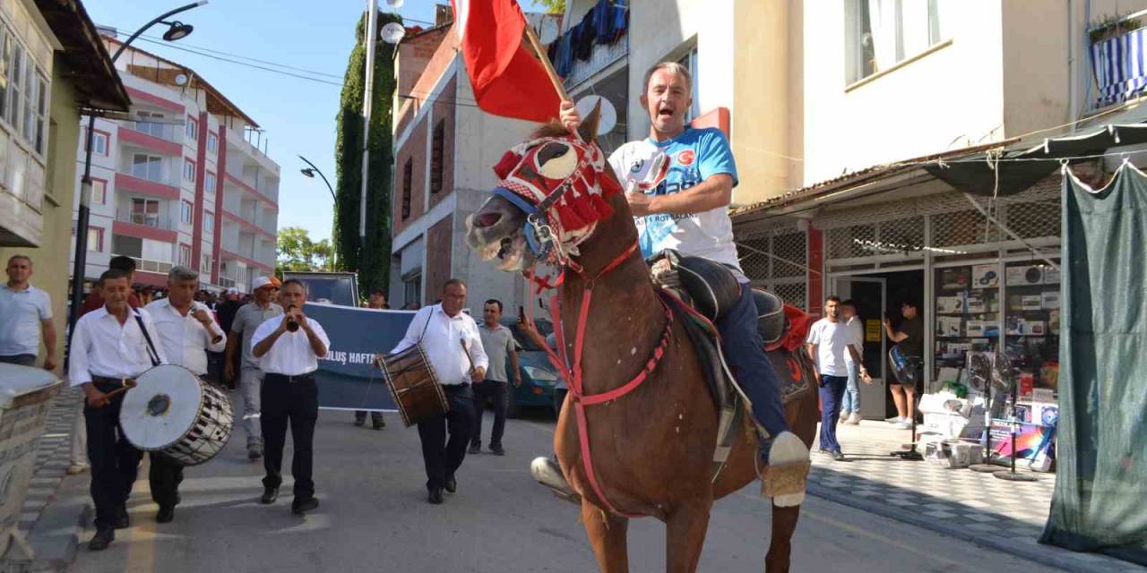 Selendi, Cirit Ve Tütün Festivali Başladı