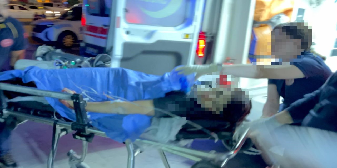 Sokak ortasında bıçaklanan yabancı uyruklu şahıs hayatını kaybetti