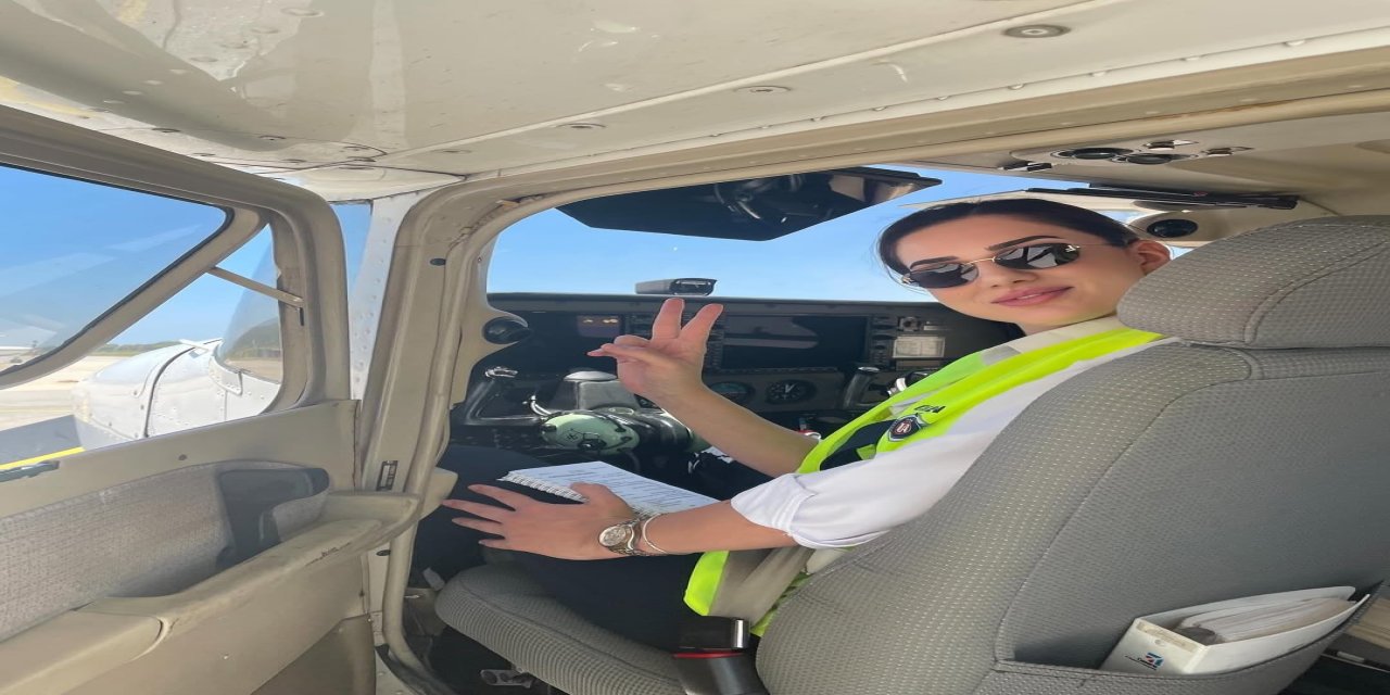 İzmir'de eğitim uçağı düştü: 1 pilot hayatını kaybetti