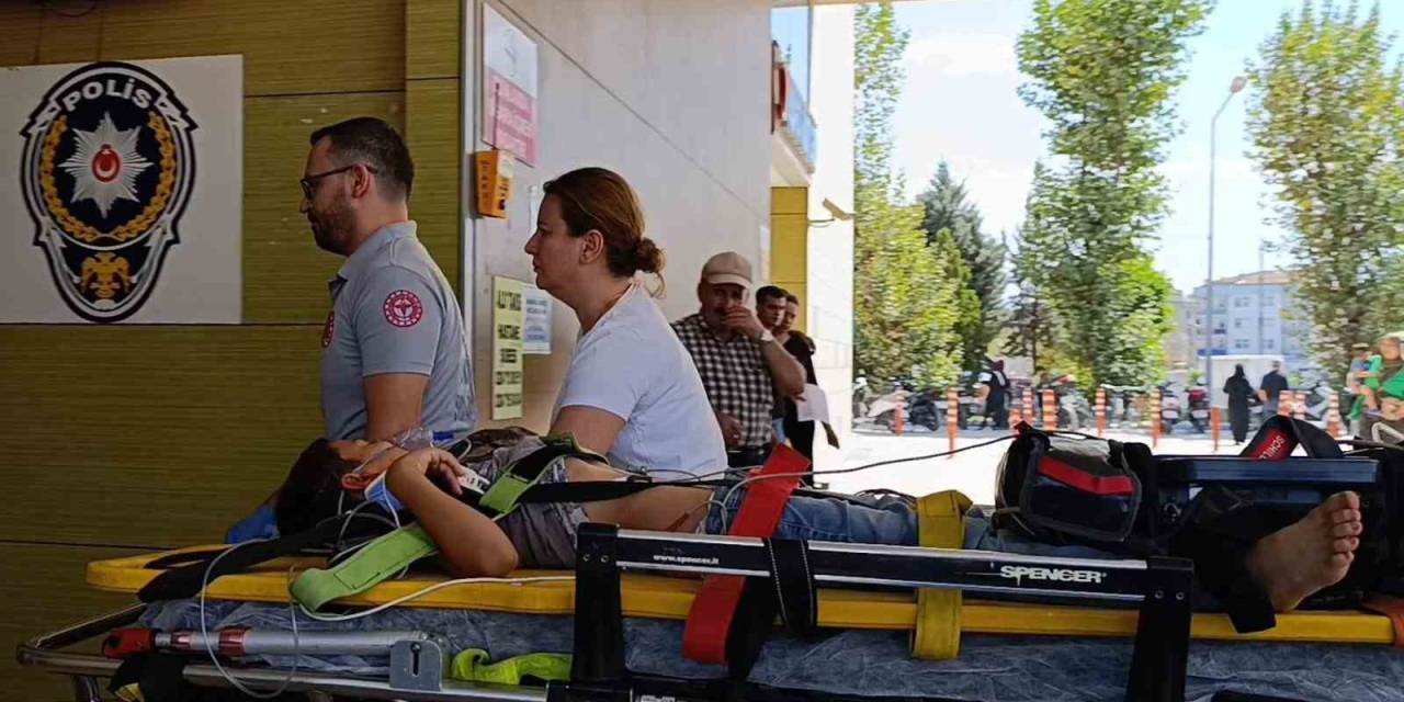 Bursa’da Balkondan Düşen 9.yaşındaki Çocuk Ağır Yaralandı