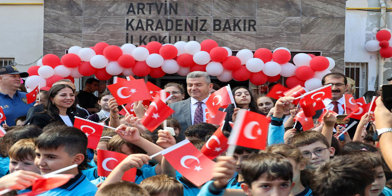 Artvin’de yeni eğitim öğretim yılının ilk ders zili çaldı