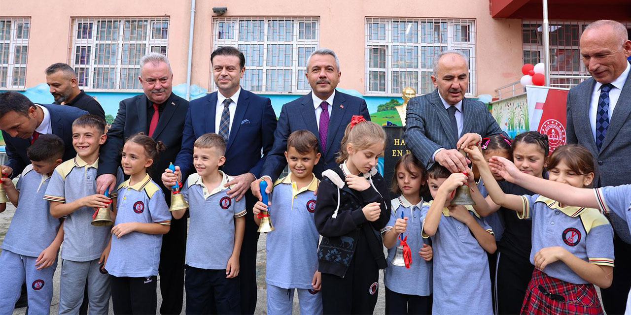 Rize'de İlk Ders Zili Çaldı