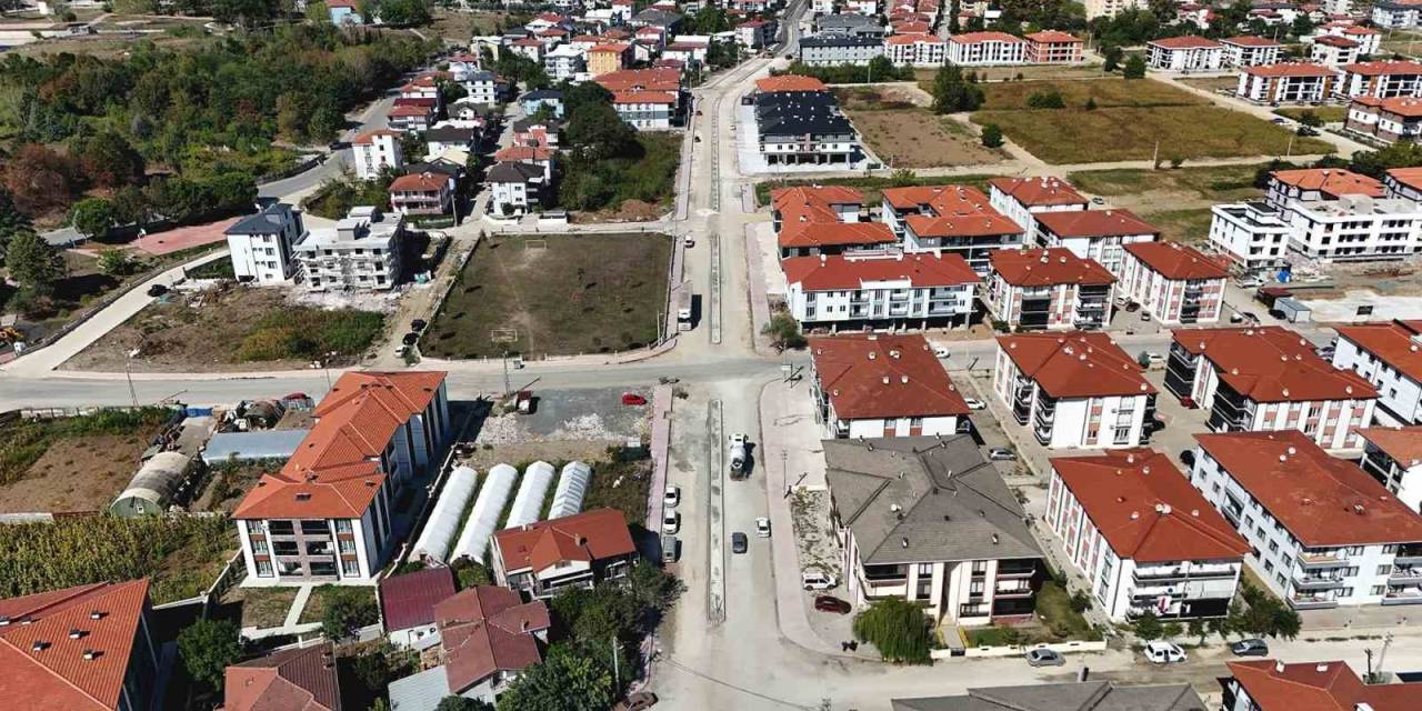 Her Yönüyle Büyüyen Arifiye’ye Büyükşehir’den Yepyeni Bir Güzergah