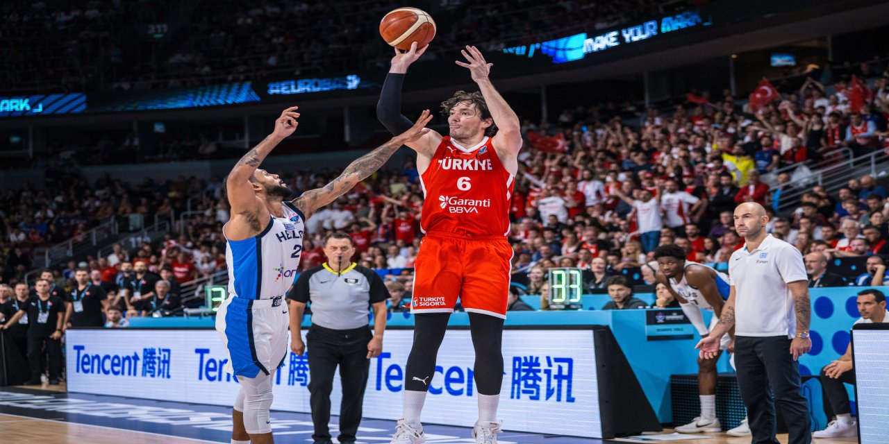 A Milli Erkek Basketbol Takımı finale yükseldi