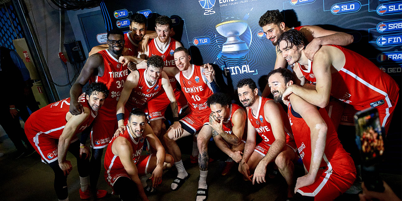 Türkiye’nin tarihi Yunanistan galibiyeti Avrupa basınında geniş yer buldu