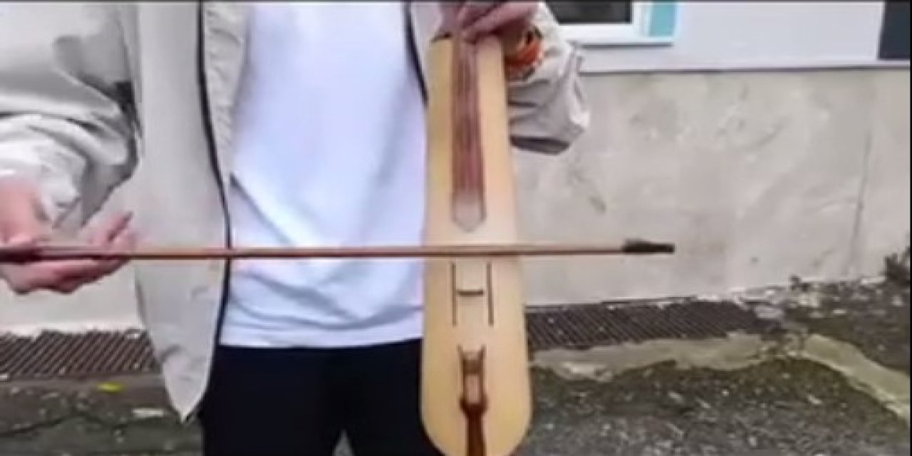 Trabzon'da okula kemençeli, türkülü başlangıç