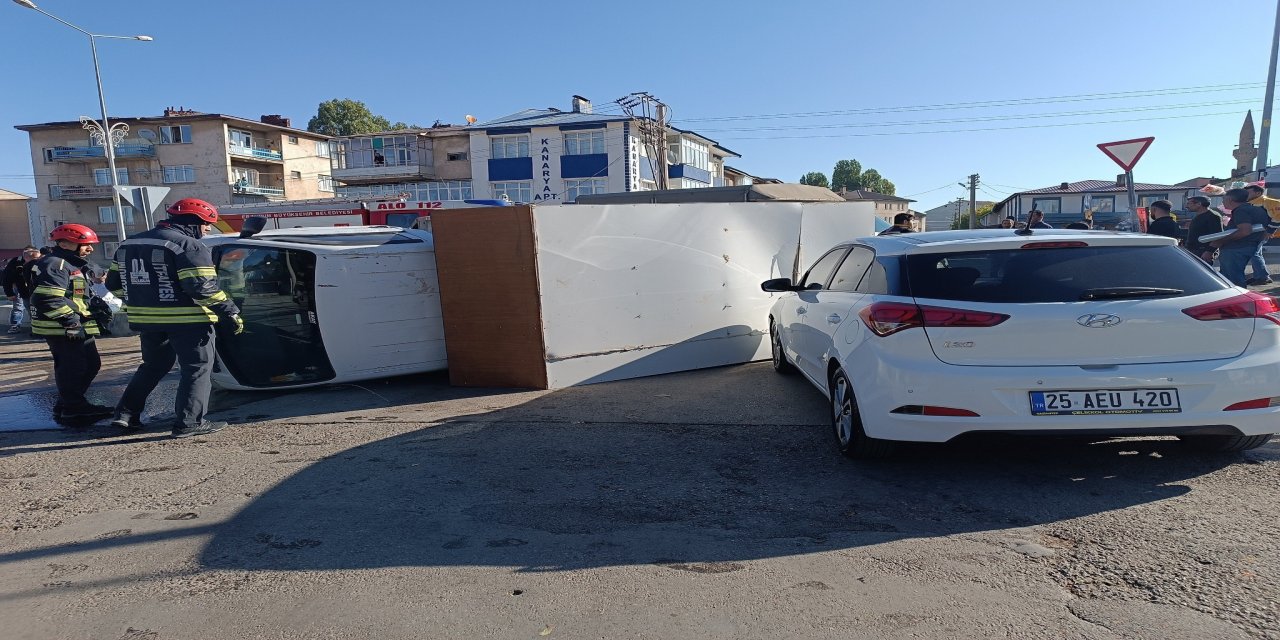 Erzurum’da üç araçlı kazada can pazarı