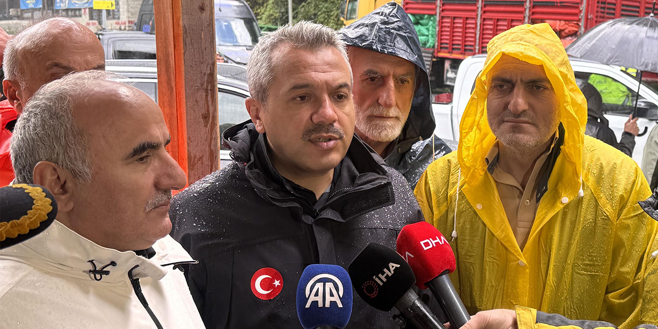 Rize'de Yoğun Yağışlar Sonrası Vali Baydaş'tan Açıklama: "200 Kilogram Yağış Kaydedildi"