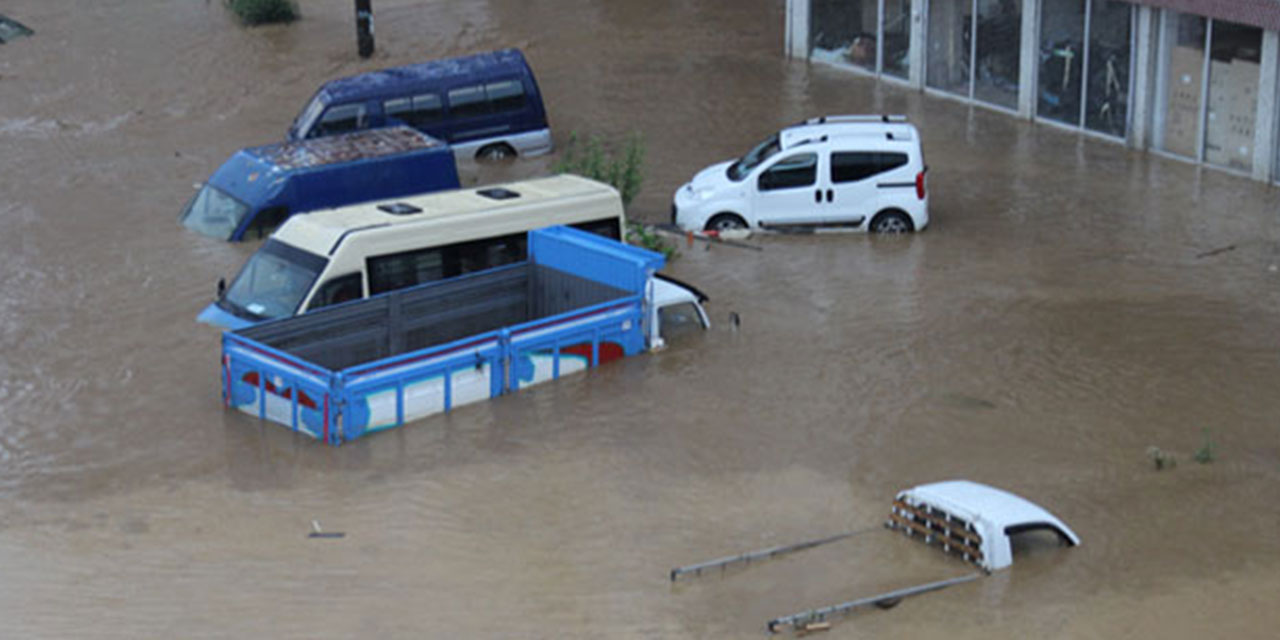 Doğu Karadeniz'de Devam Eden Kuvvetli Yağışlara Dikkat!