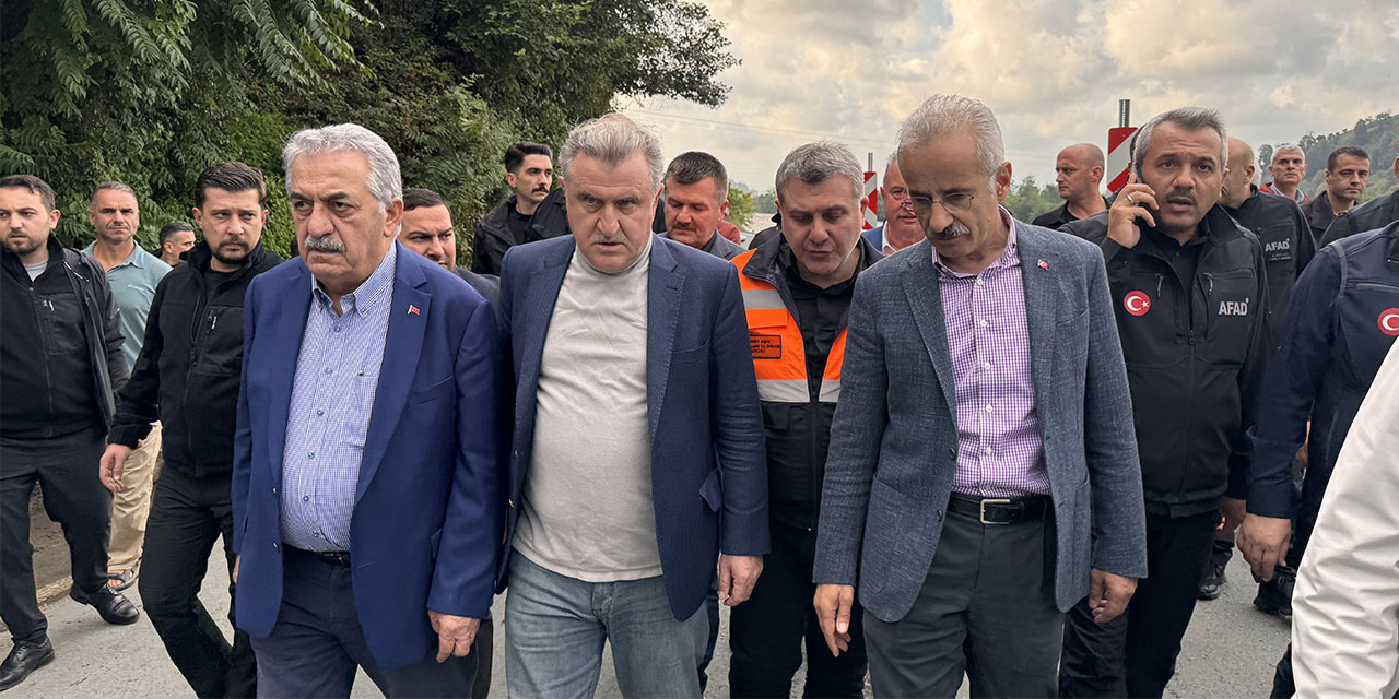 Bakanlar Uraloğlu ile Bak, sağanağın etkili olduğu Rize'de incelemelerde bulundu
