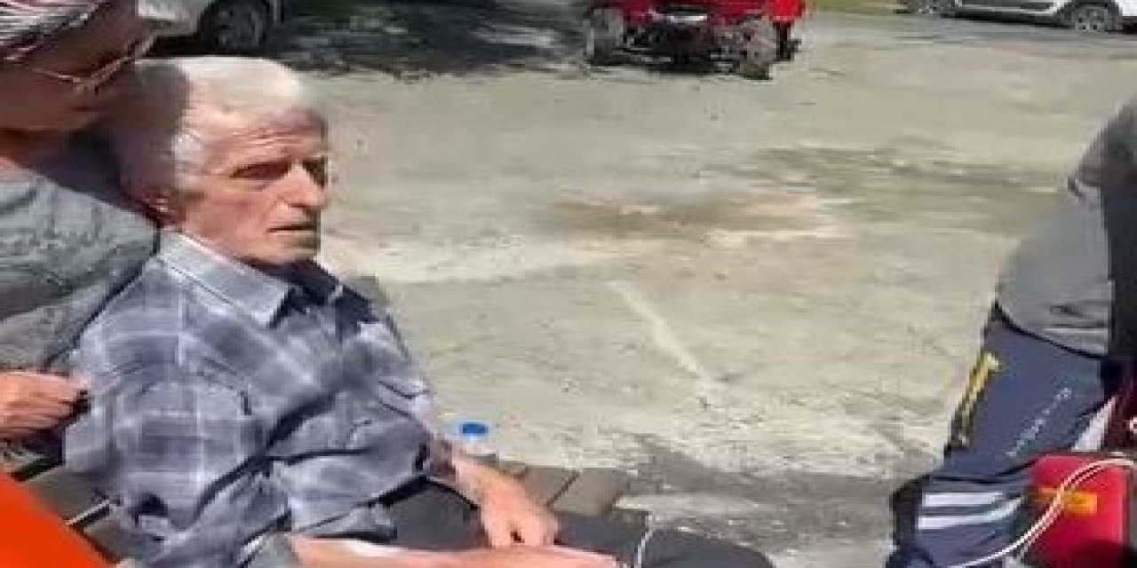 Borçka'da sel nedeniyle yolu kapanan köydeki hasta helikopterle hastaneye sevk edildi
