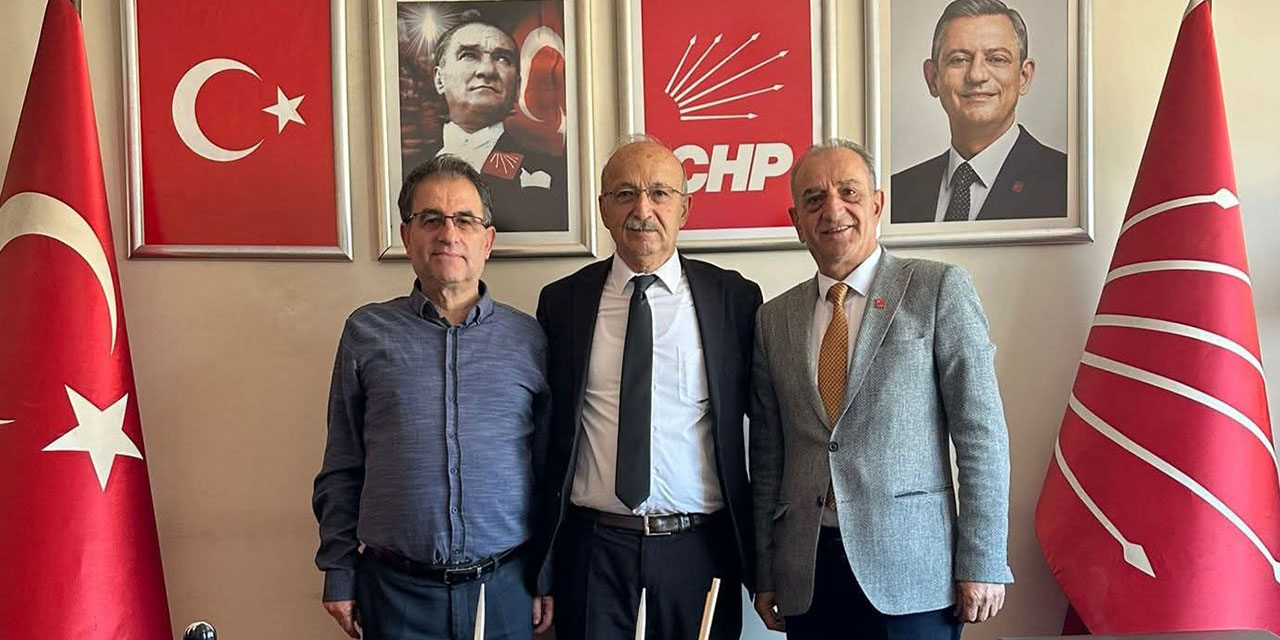 Sendikacı Ömer Salih Erol, Rize'de CHP'ye Katıldı