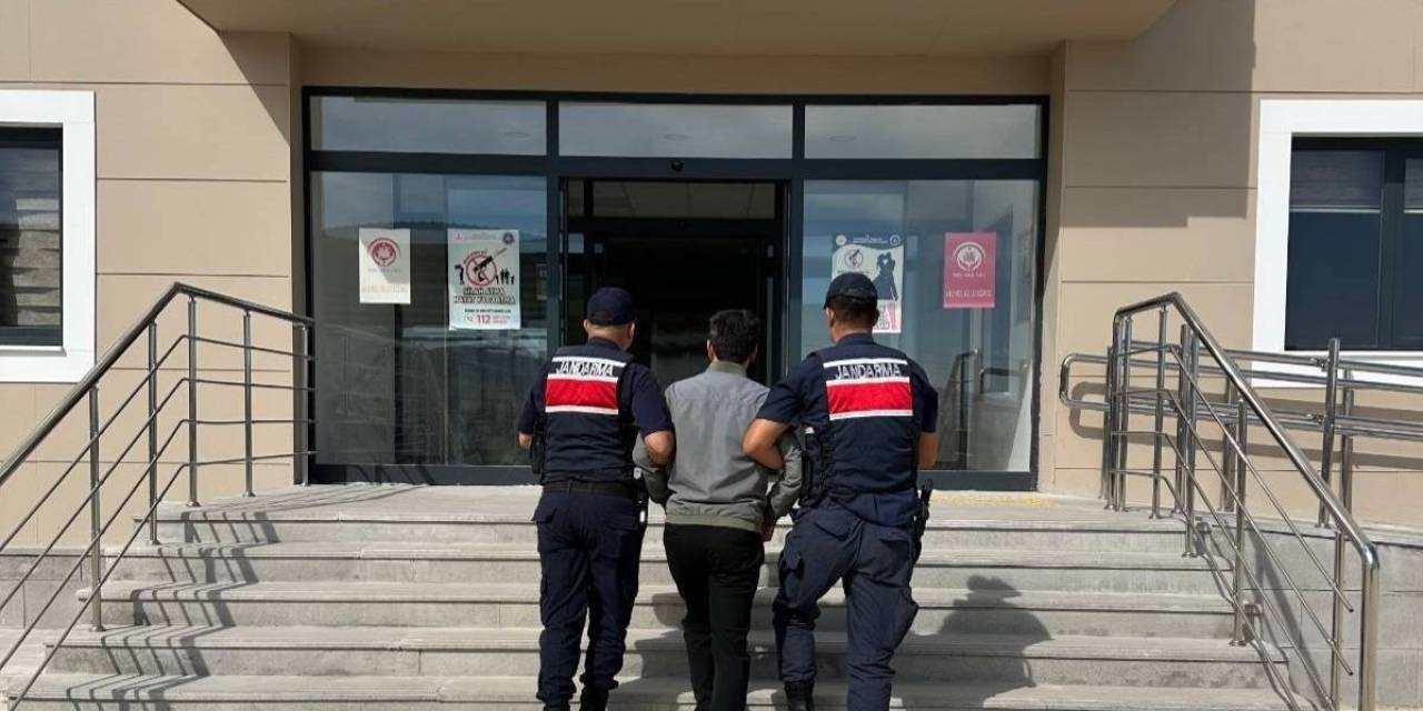 Uyuşturucu Suçundan Aranan Hükümlü Jandarma Ekiplerince Yakalandı