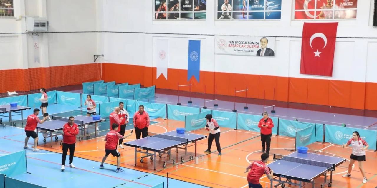 Masa Tenisi Milli Takımı, Sivas’ta Kampa Girdi