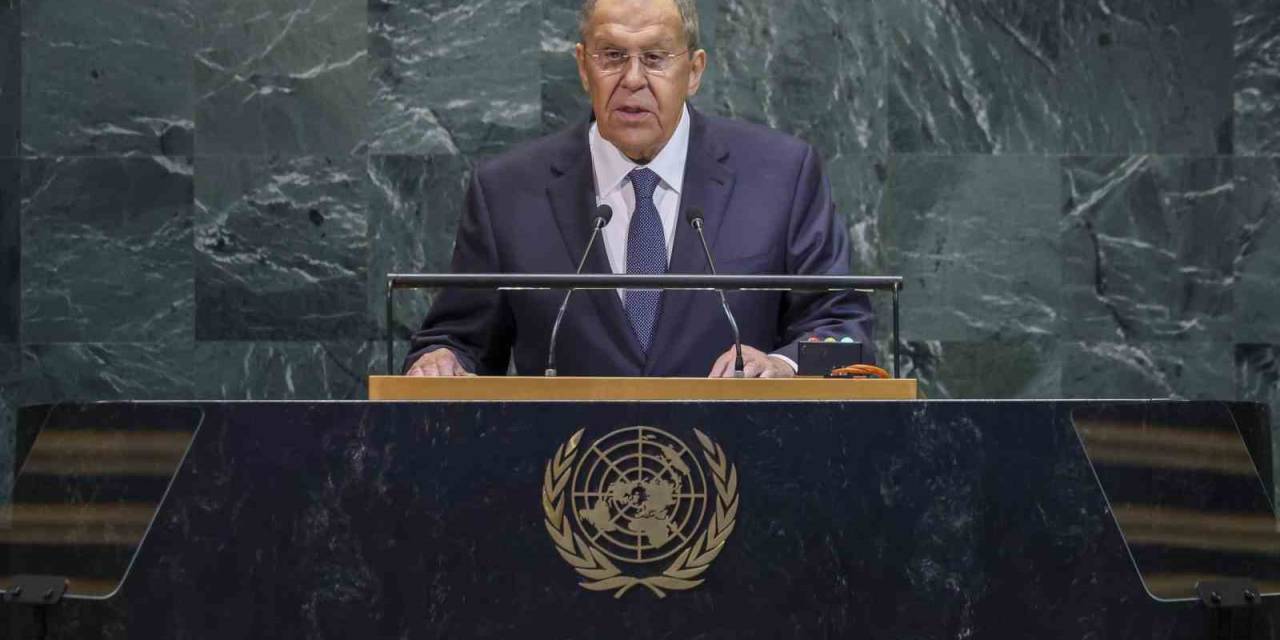 Lavrov: "Önlem Alınmazsa Filistin Topraklarında Tanınacak Hiçbir Şey Kalmayacak"