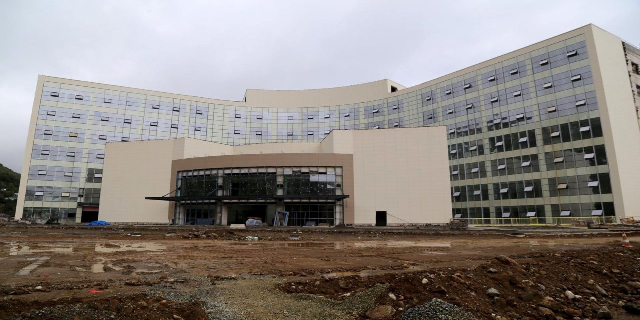 AK Parti'den Trabzon Şehir Hastanesi açıklaması