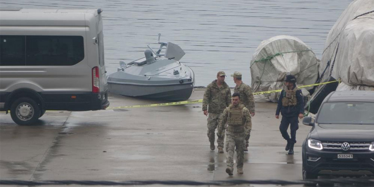 Trabzon açıklarında bulunan insansız deniz aracını imha etme çalışmaları başladı