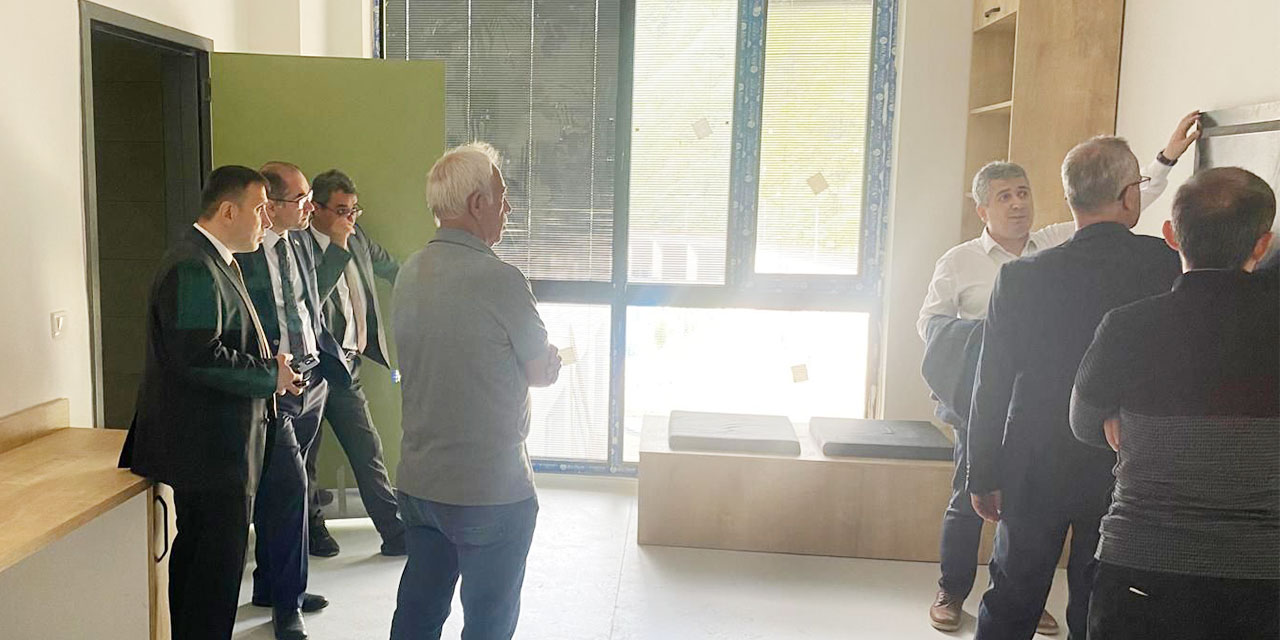 Rize Sağlık Müdürü Demiral, Güneysu’daki Hastane İnşaatını İnceledi