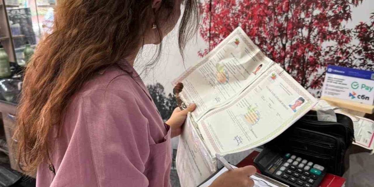 Kemer’de Berber Ve Güzellik Salonlarına Hijyen Denetimi