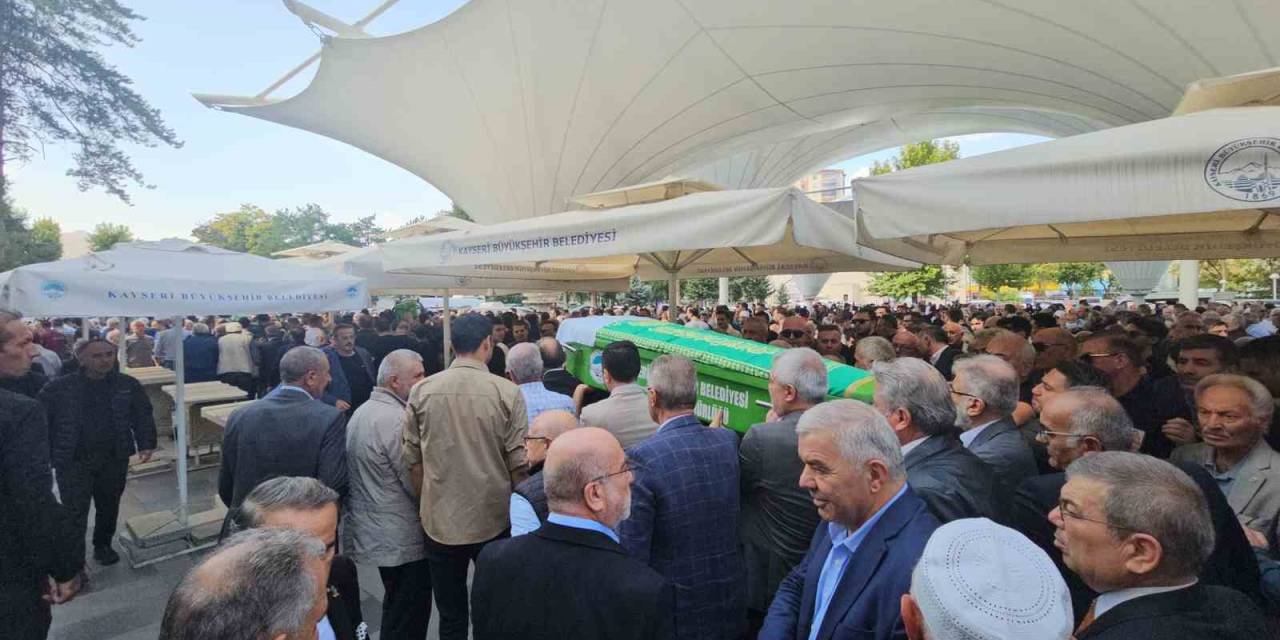 Gönül Karatepe Son Yolculuğuna Uğurlandı