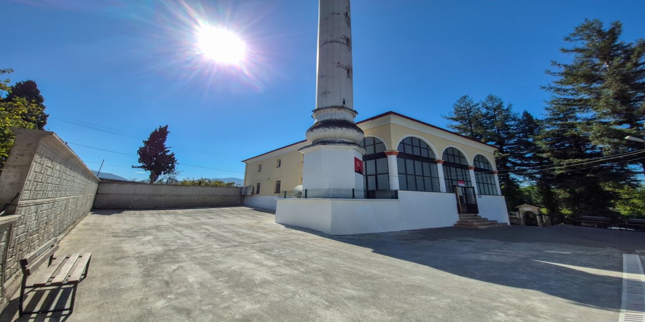 Ortahisar Belediyesi, Akkaya Merkez Camiine Modern Bir Görünüm Kazandırdı
